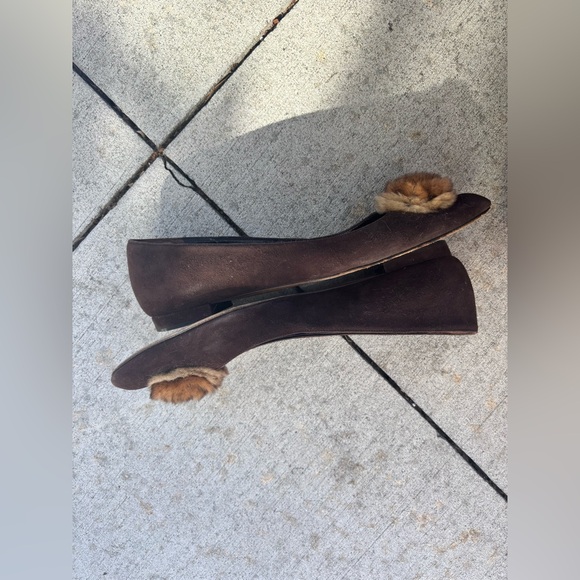 Manolo Blahnik Dark Brown Flats with Fur Accent size 37/6.5 - Picture 3 of 5